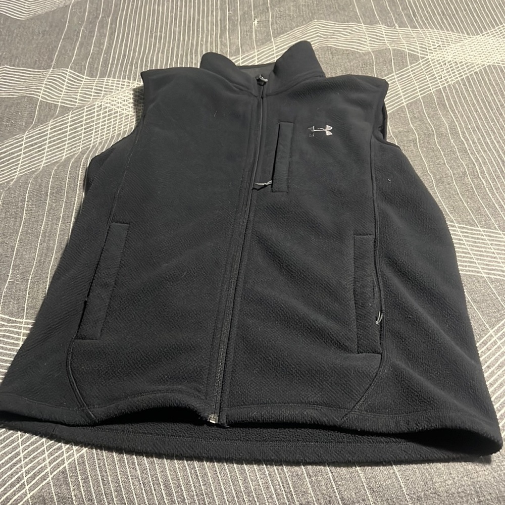 Under Armour vest